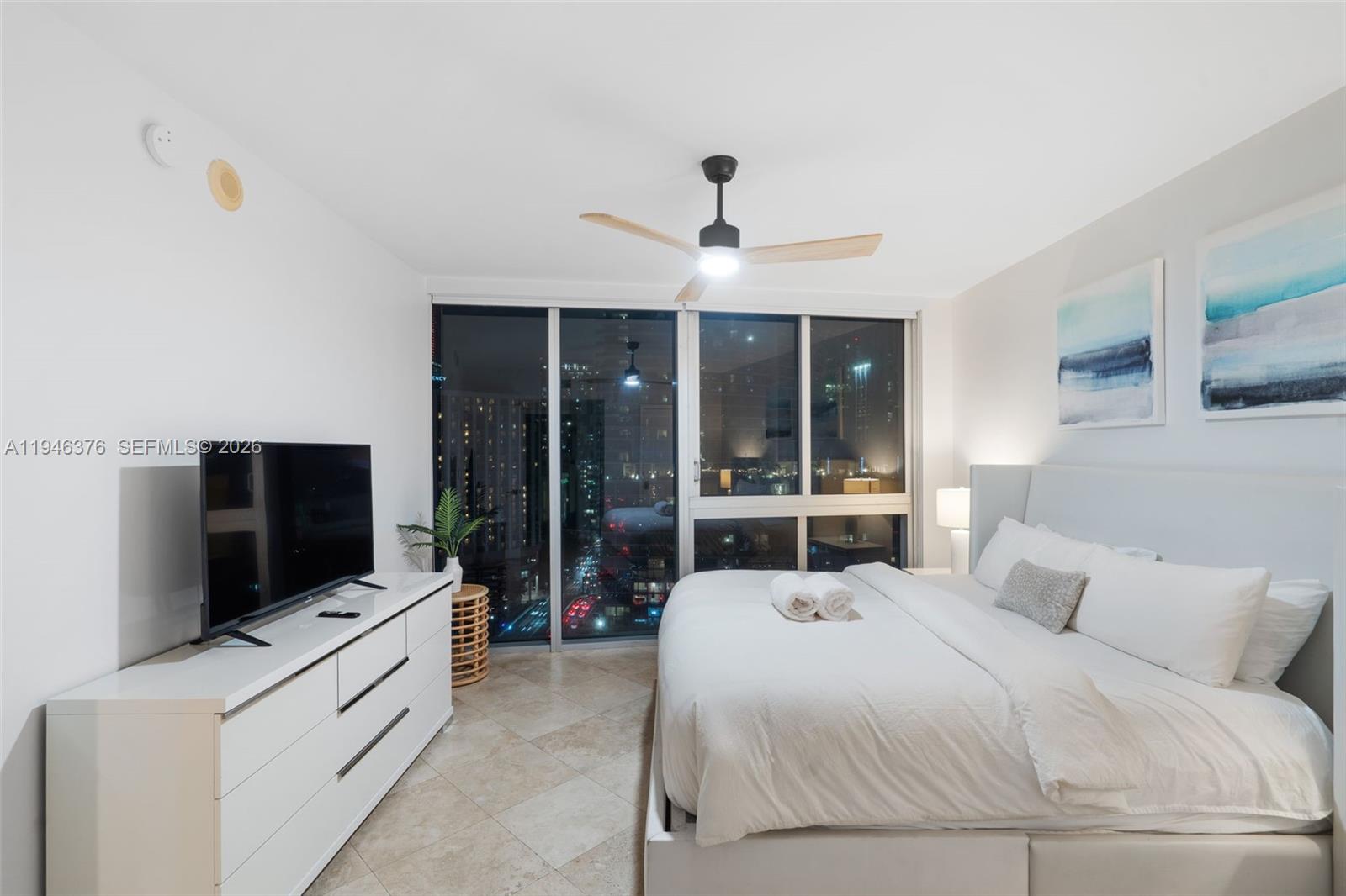 ICON BRICKELL CONDO NO 3 - Residential