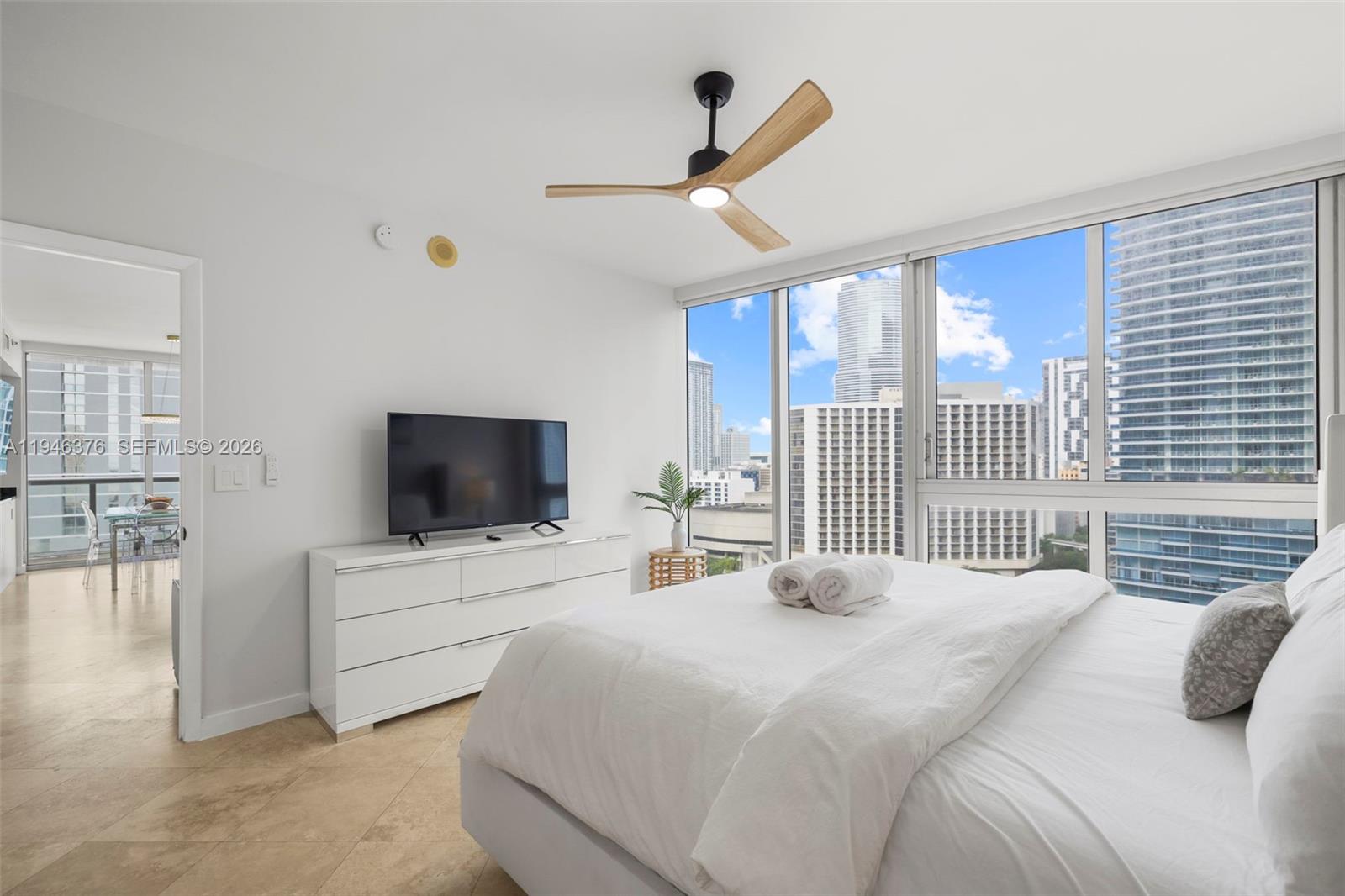 ICON BRICKELL CONDO NO 3 - Residential