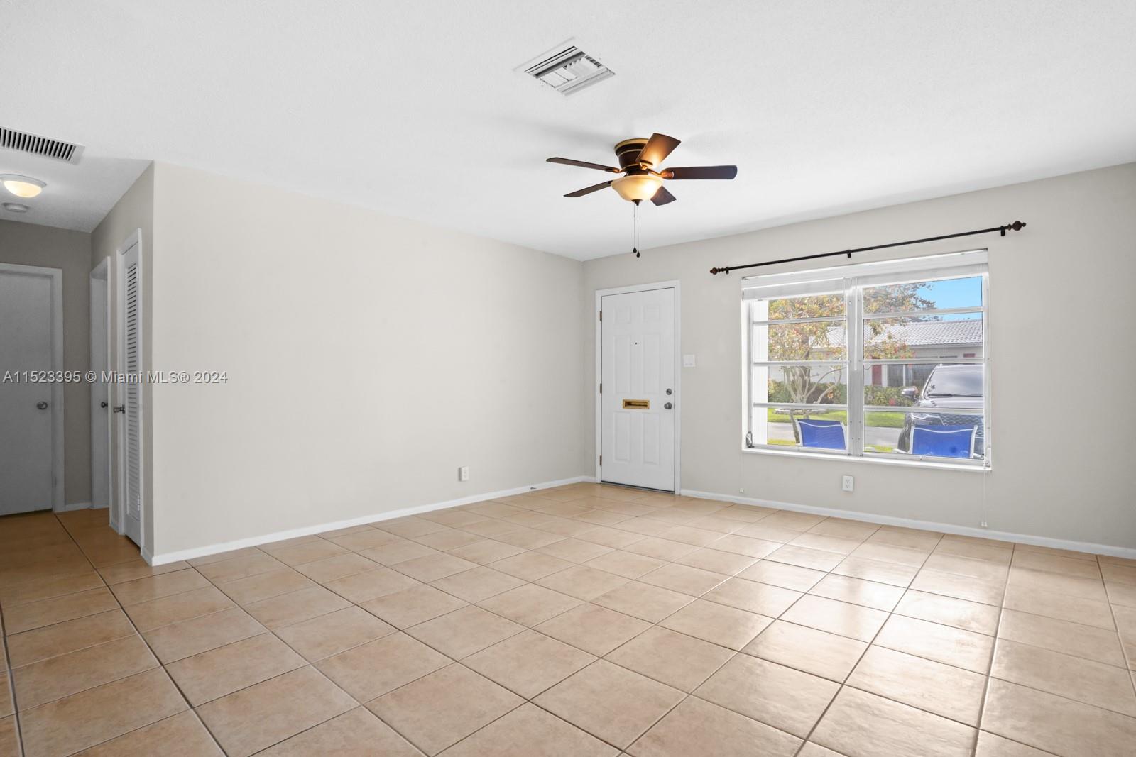 MAINLANDS OF TAMARAC LAKE - Residential