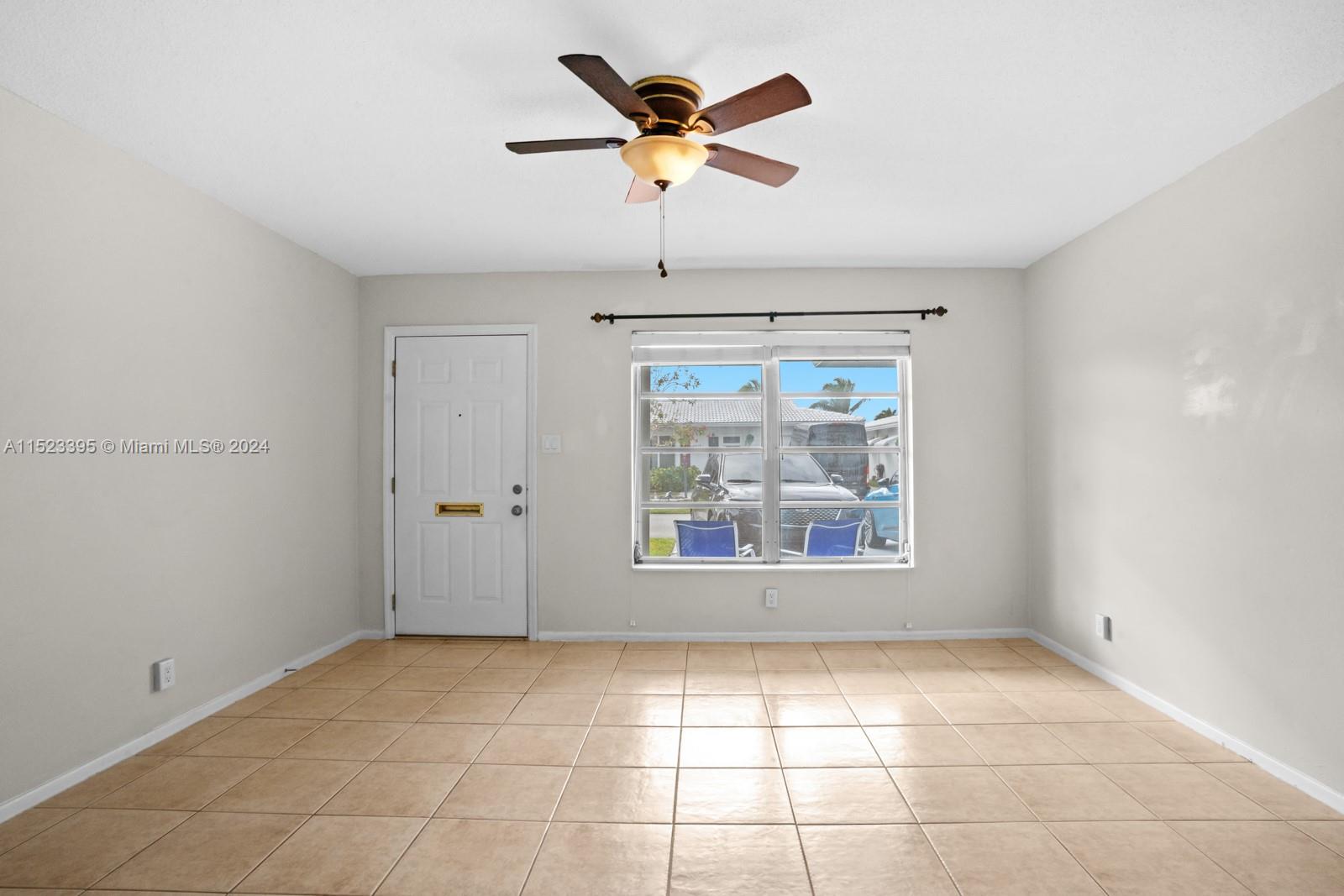 MAINLANDS OF TAMARAC LAKE - Residential