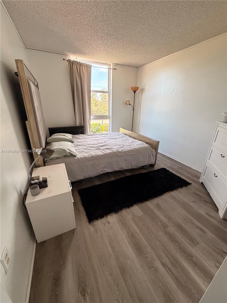 WOODSIDE APTS CONDO - Residential