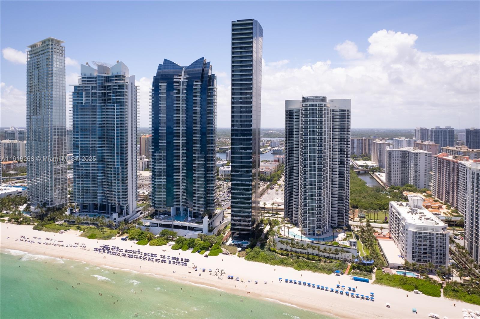 MUSE CONDO - Residential