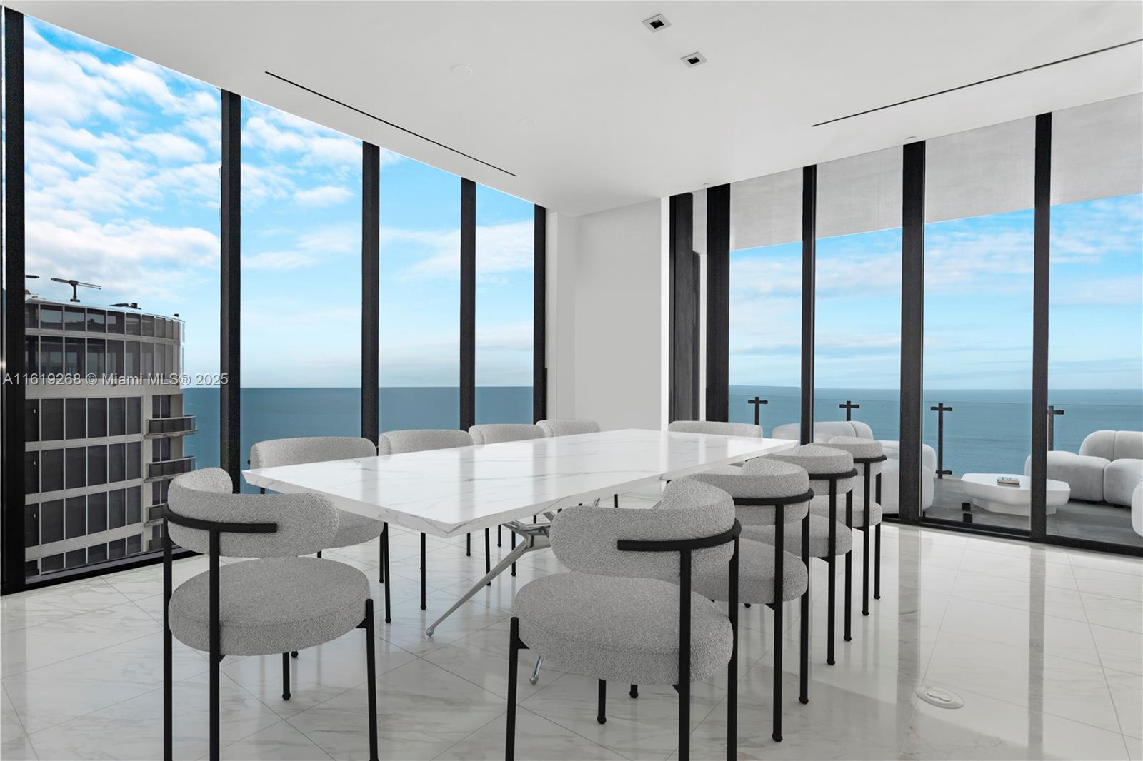 MUSE CONDO - Residential