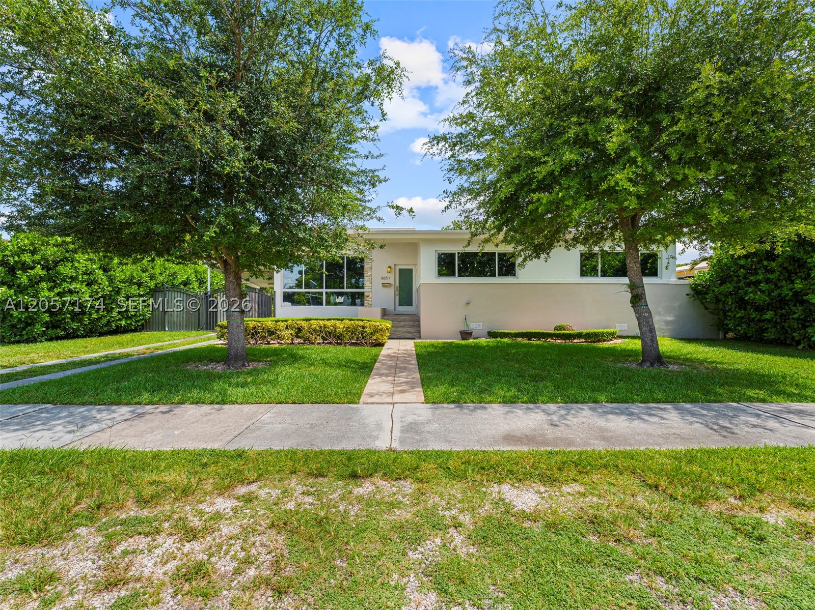 CORAL WAY VILLAGE SEC A P - Residential