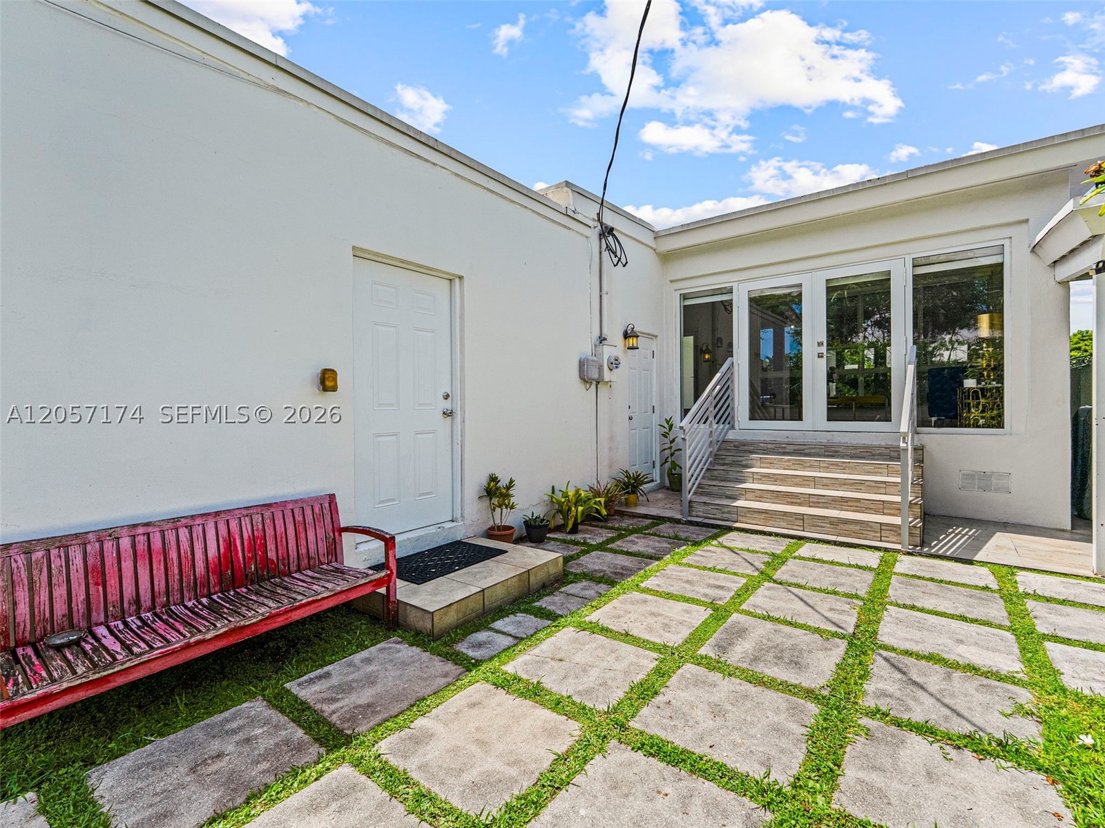 CORAL WAY VILLAGE SEC A P - Residential