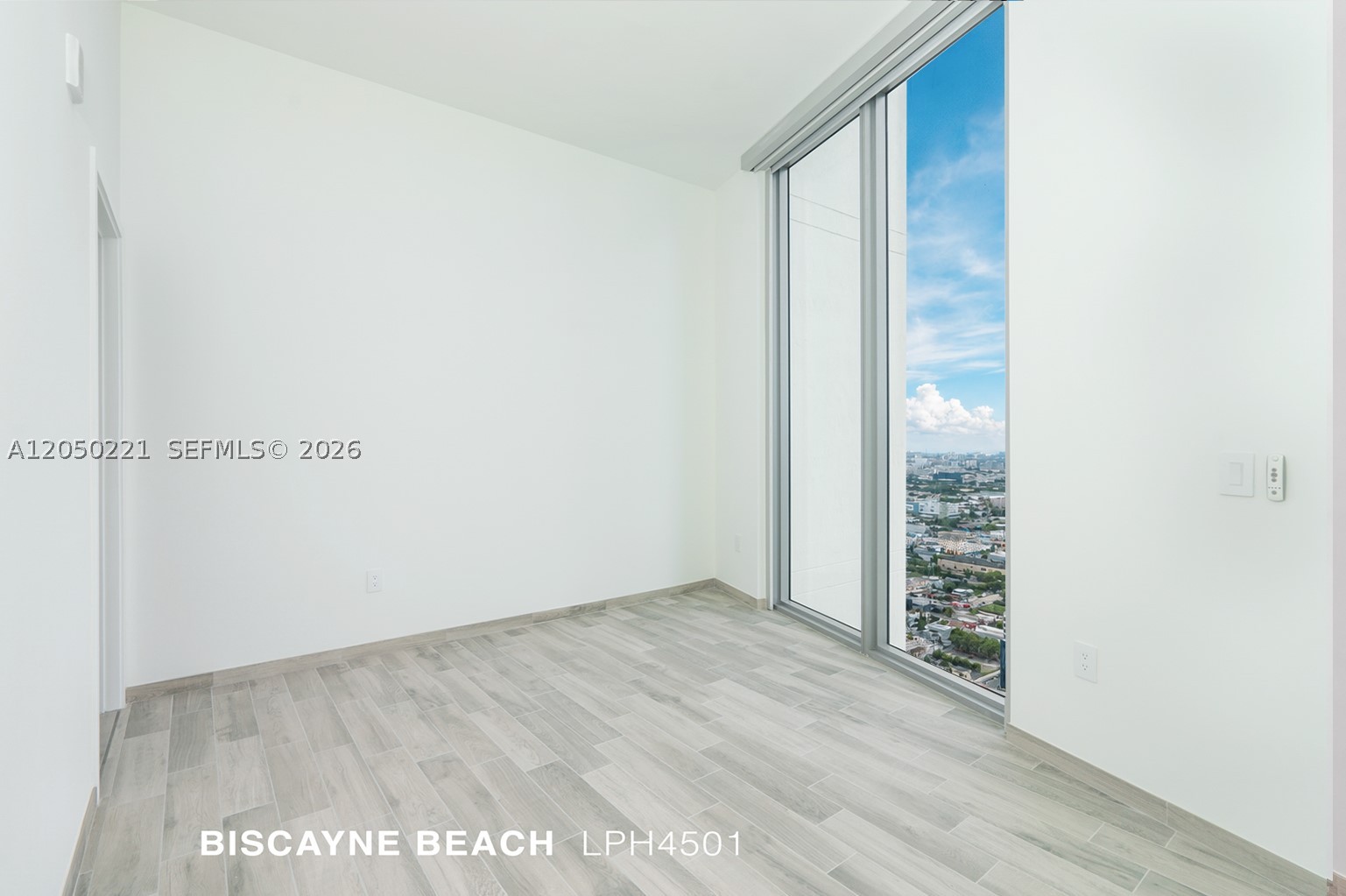 BISCAYNE BEACH CONDO - Residential