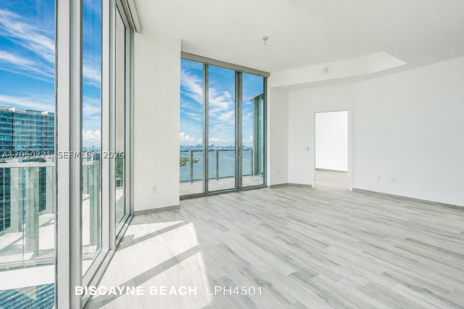 BISCAYNE BEACH CONDO - Residential