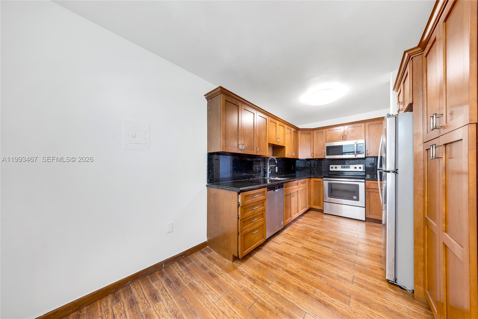 Stratford House Condo - Residential
