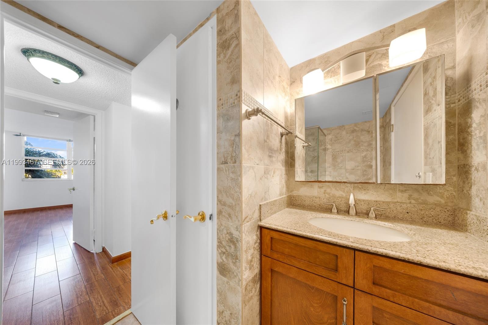 Stratford House Condo - Residential
