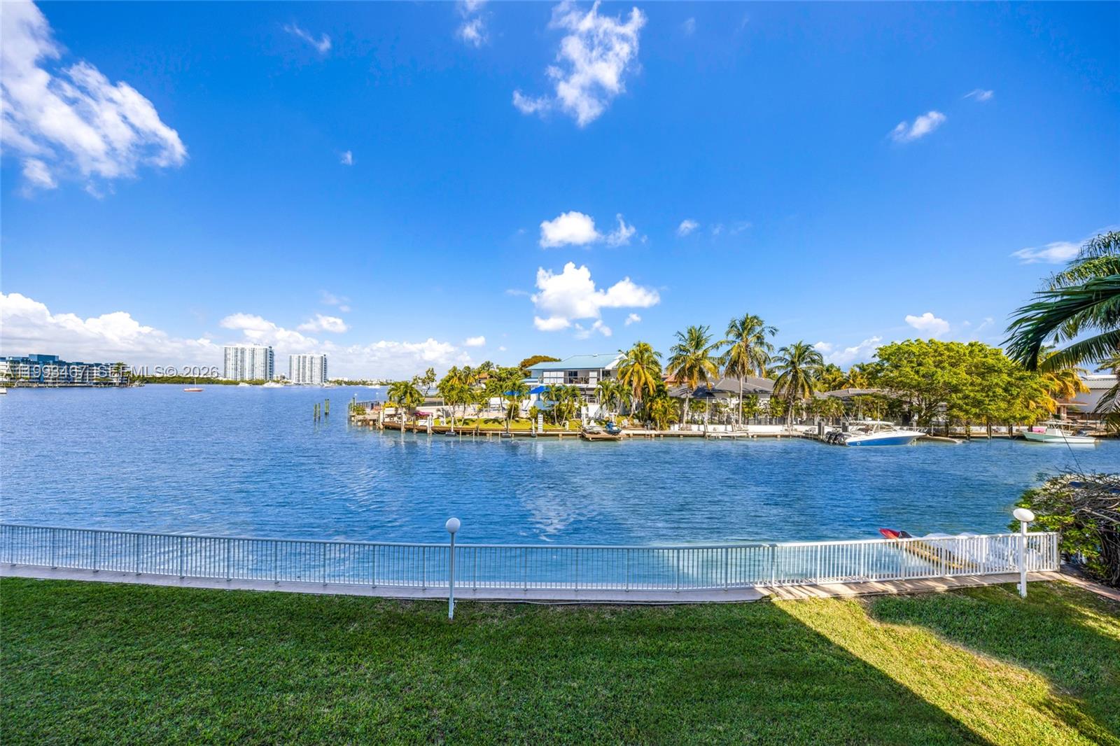 Stratford House Condo - Residential
