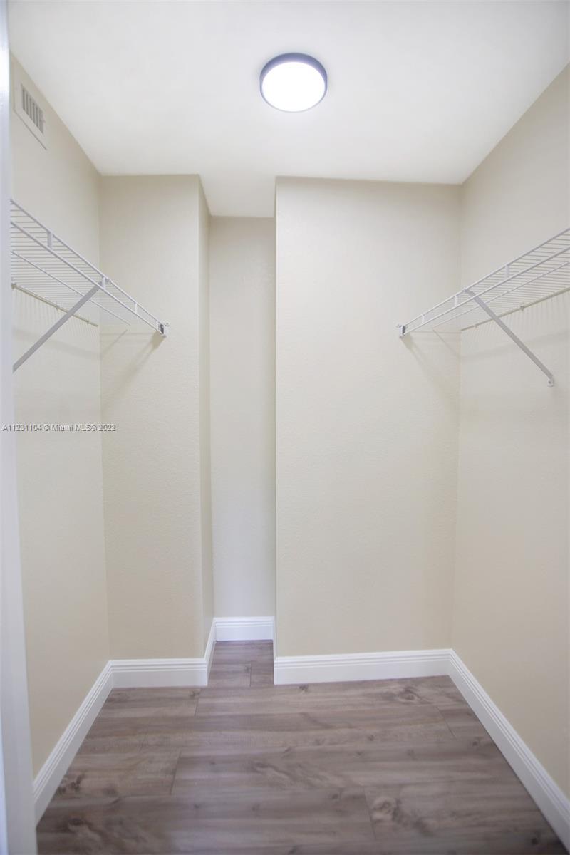 GREEN CAY VILLAGE CONDO - Residential Lease