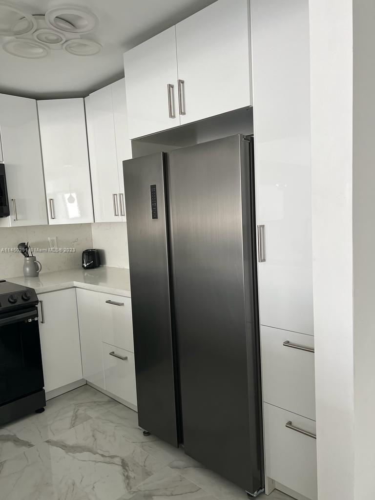 SEA AIR TOWERS CONDO - Residential