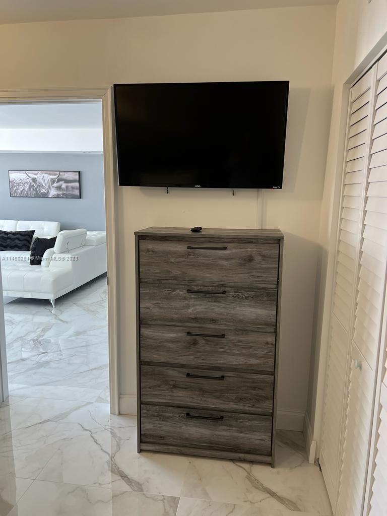 SEA AIR TOWERS CONDO - Residential