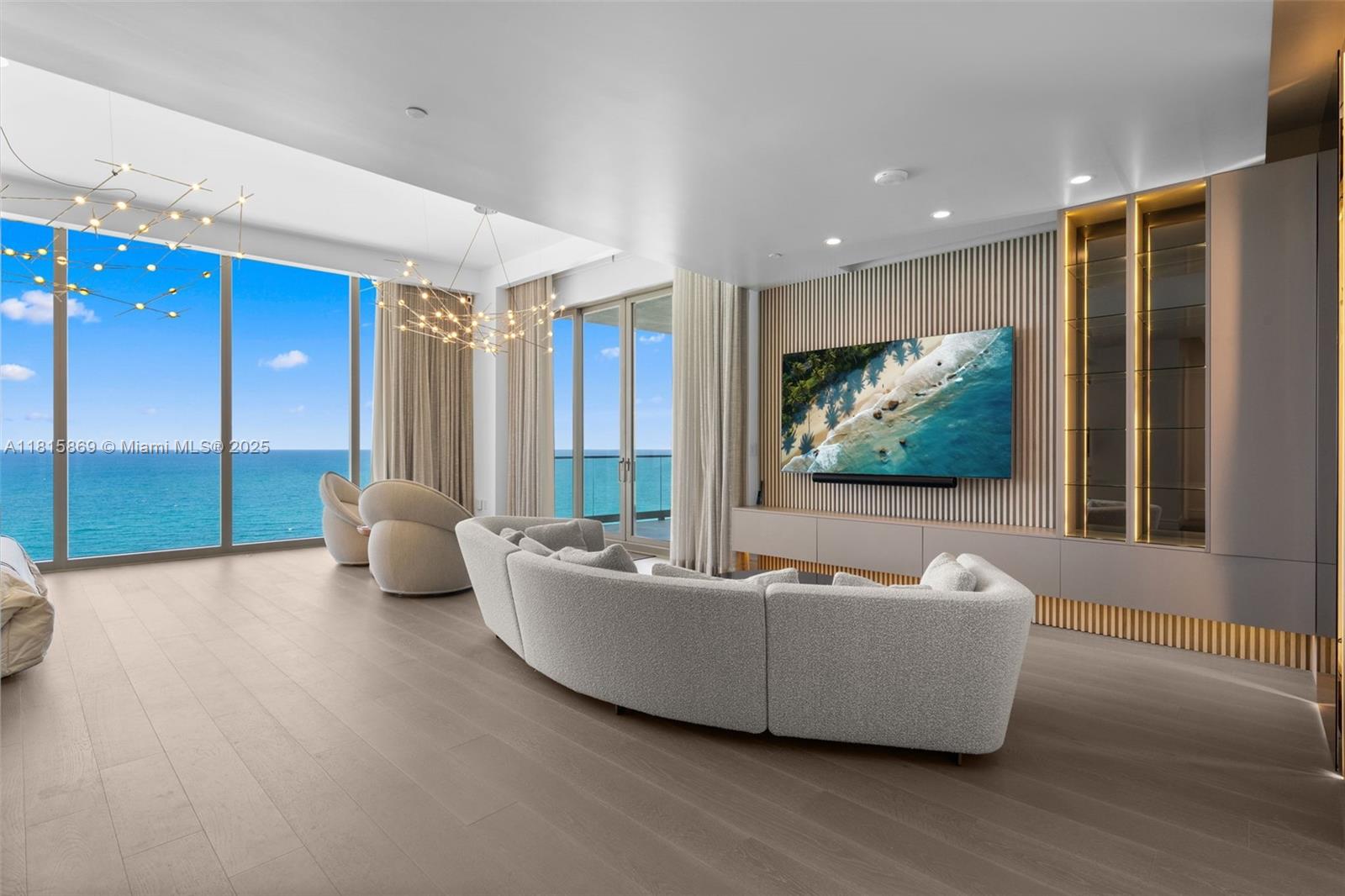 NORTH BISCAYNE BEACH AMEN - Residential