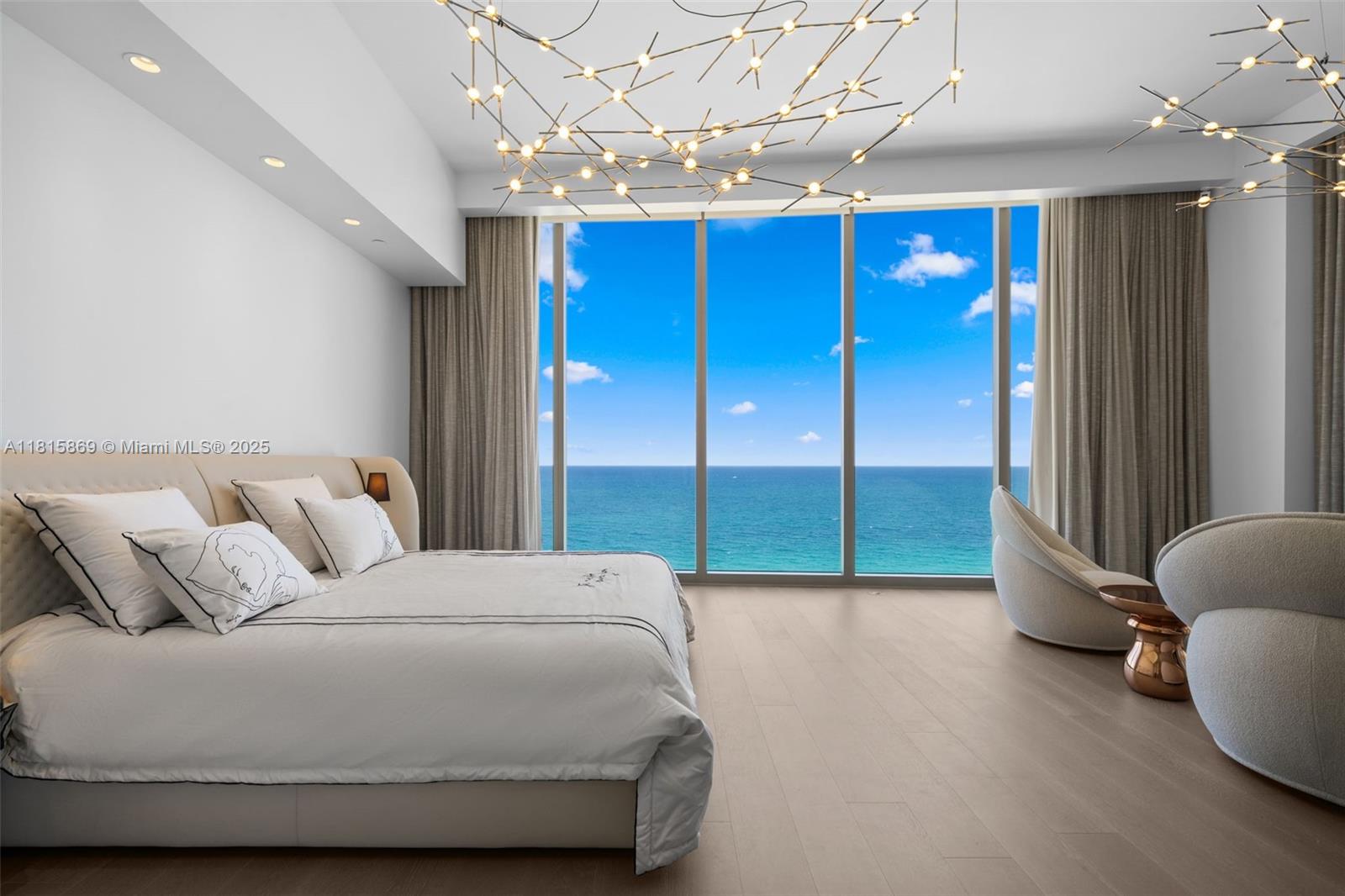NORTH BISCAYNE BEACH AMEN - Residential