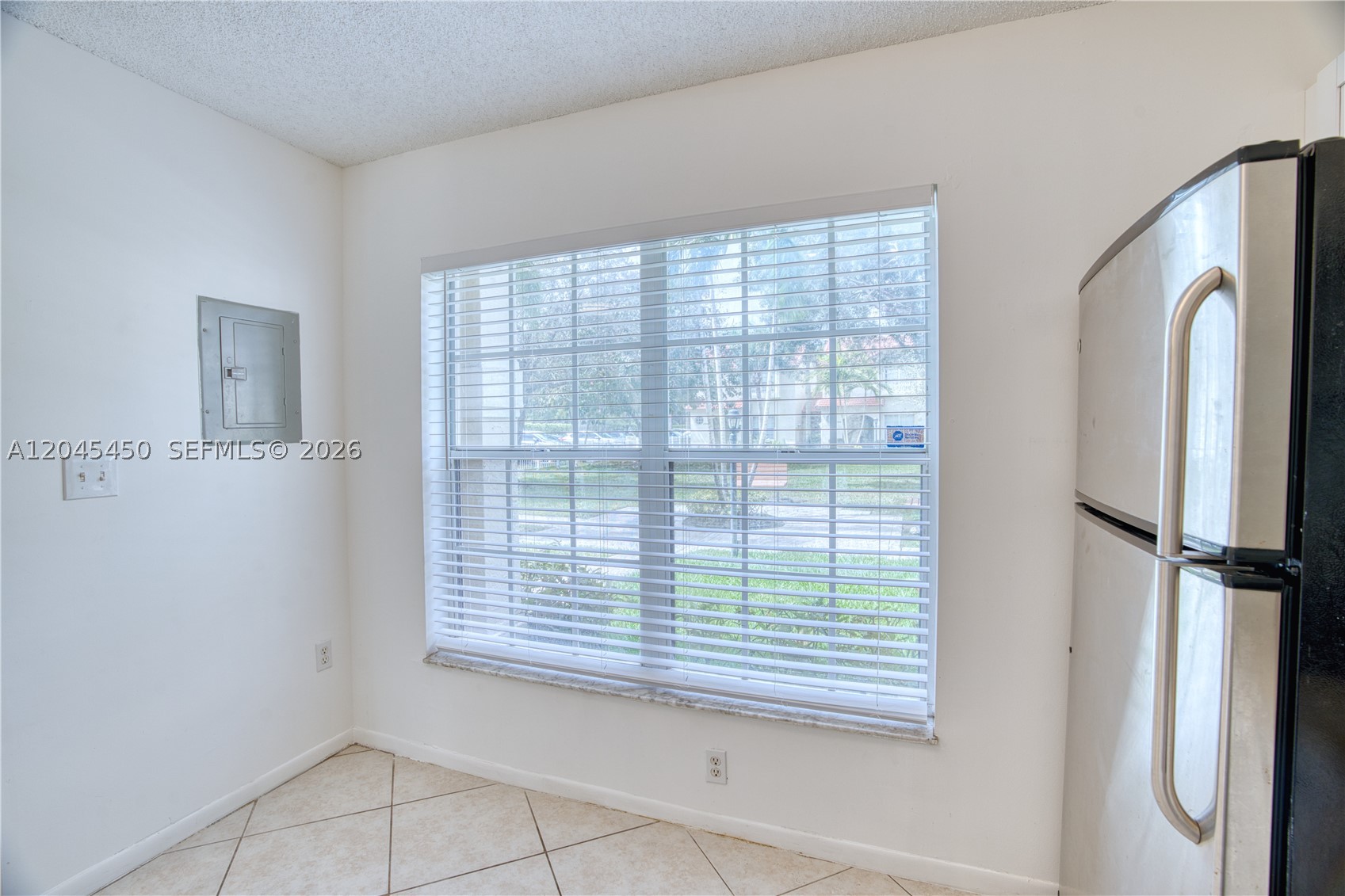 IMAGES AT PEMBROKE POINTE - Residential