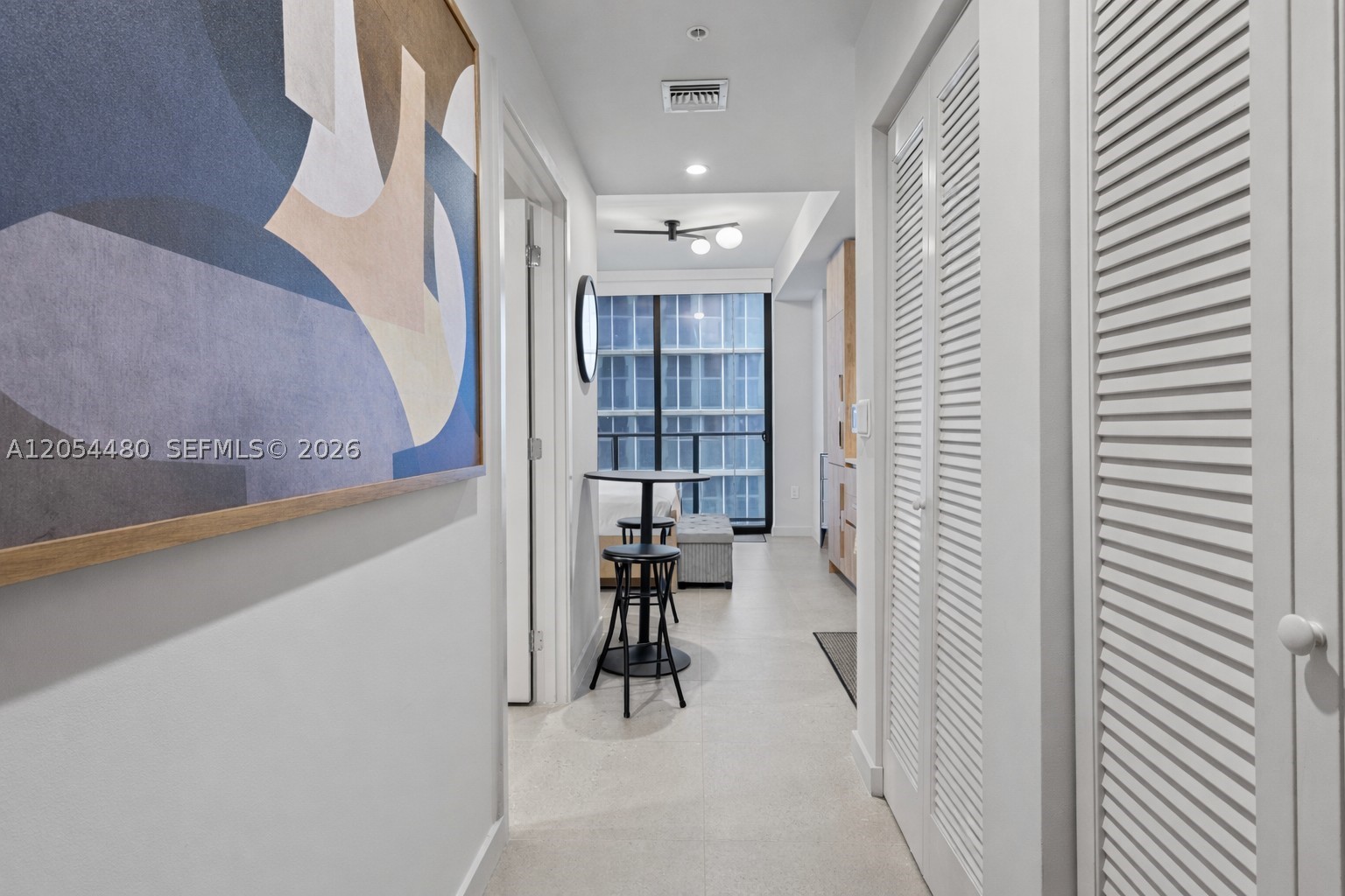 THE CROSBY MIAMI WORLDCENT - Residential