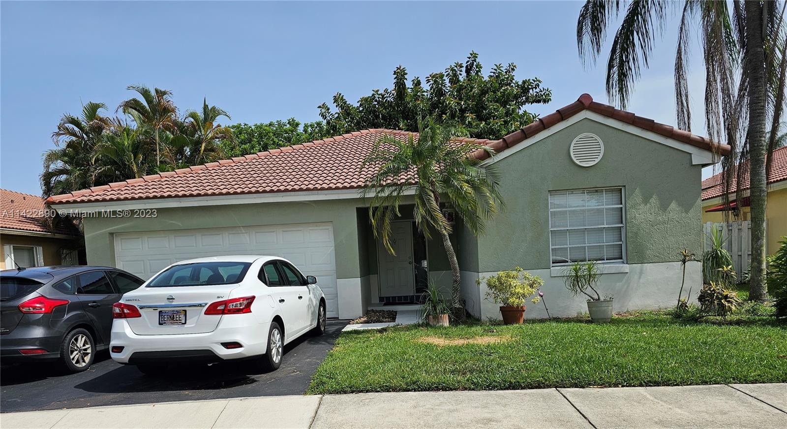 ***No HOA approval***Priced to sell!  This opportunity is only comes once so don't wait.  3 bed 2 bath home in the incredibly desirable Osprey North in Sawgrass.  Incredible floor plan ready for someone to come in and add their own touches.  So much space with really good size rooms.  If you are looking for a home in a desired area, that is is a great pallet to add your personality, then you want to come see this. (Garage partially converted)