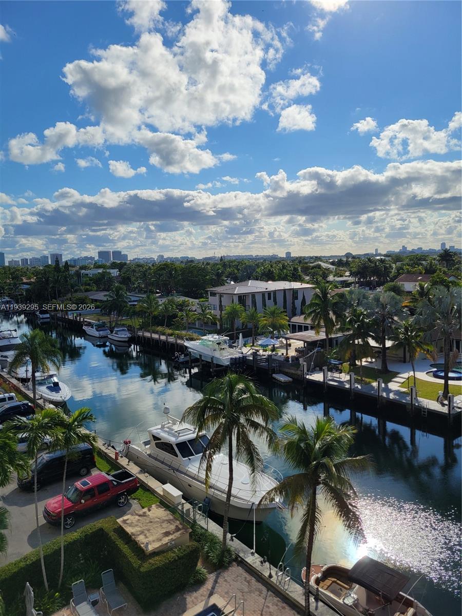 VECINO DEL MAR CONDO - Residential Lease