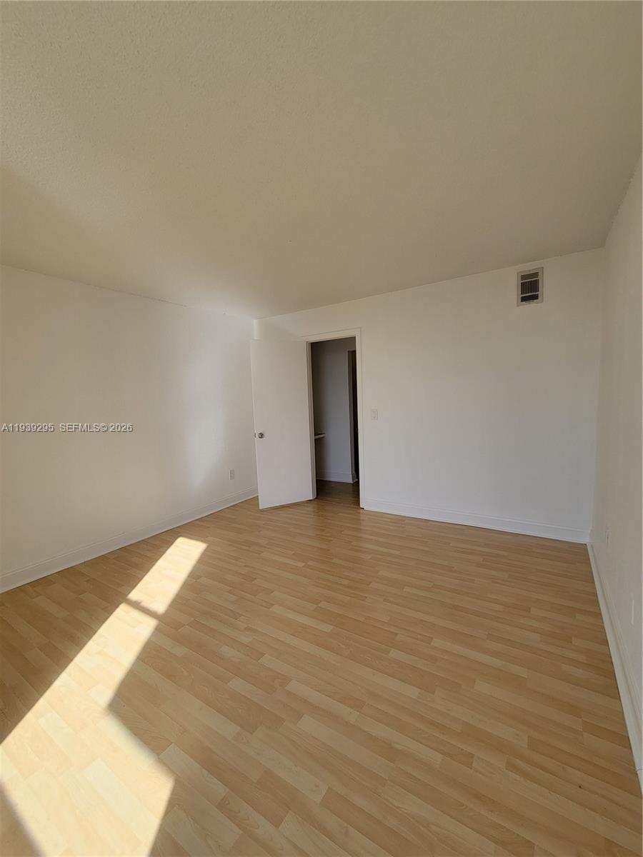 VECINO DEL MAR CONDO - Residential Lease