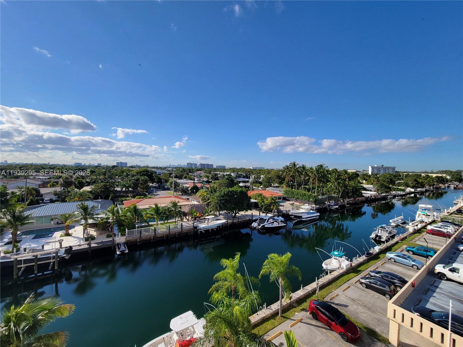 VECINO DEL MAR CONDO - Residential Lease