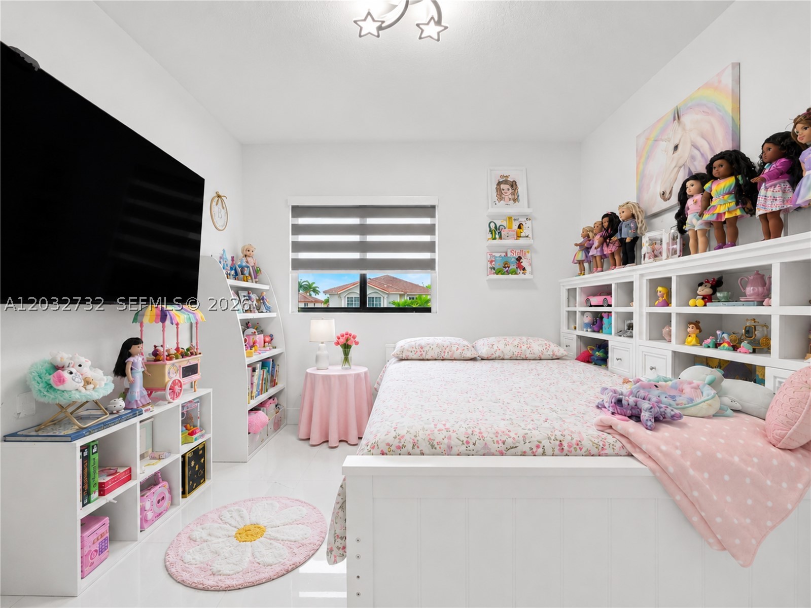 EFM ESTATES SECTIONS TWO - Residential