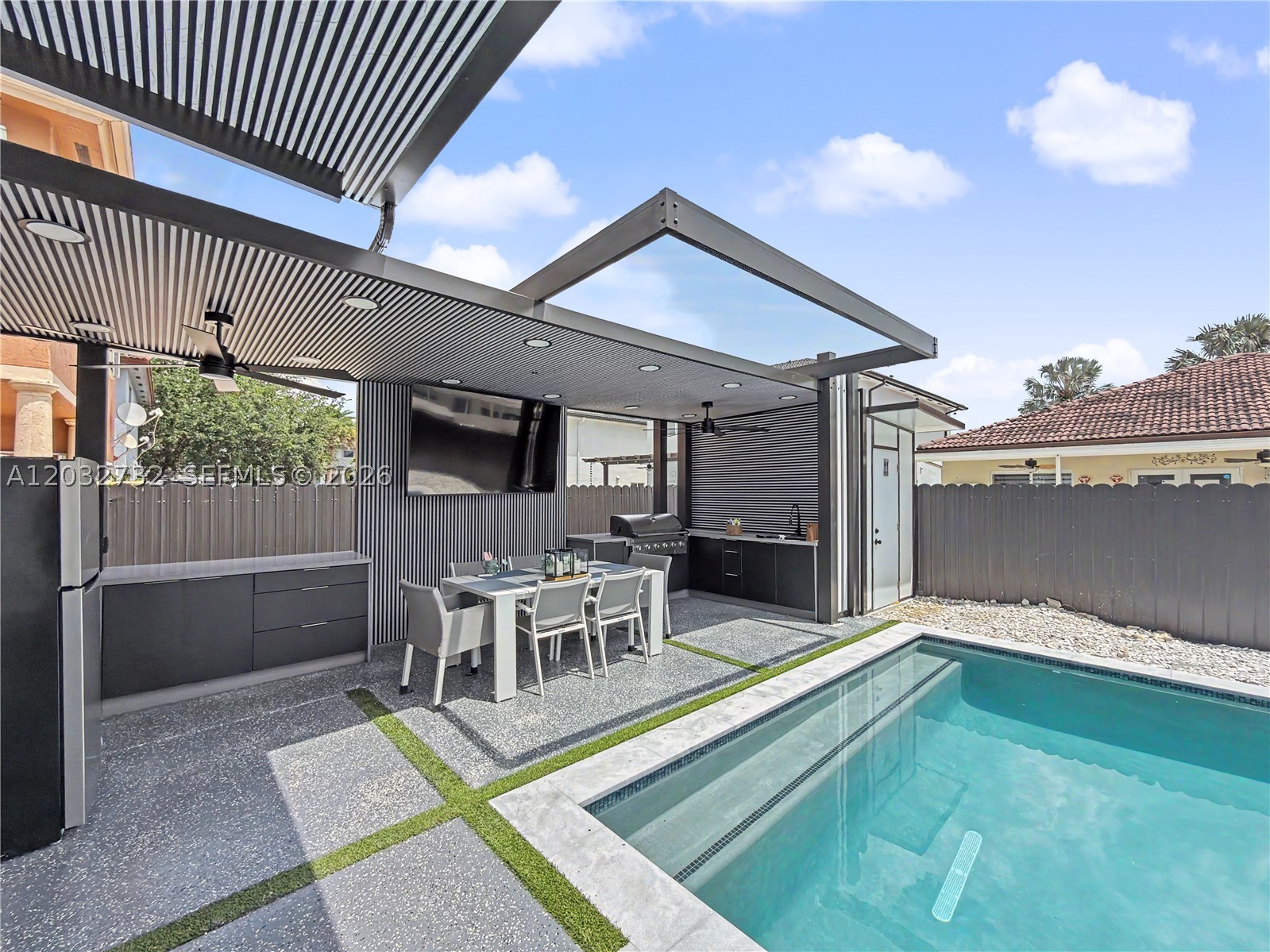 EFM ESTATES SECTIONS TWO - Residential