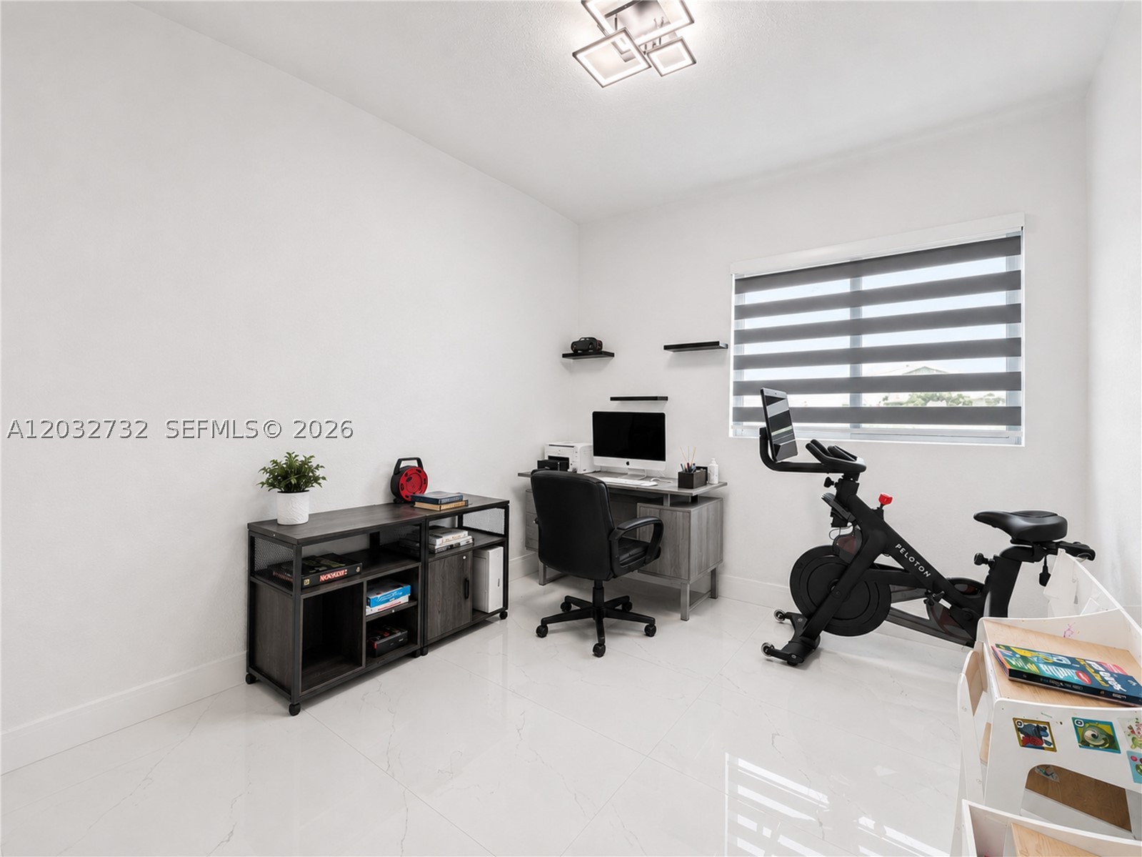 EFM ESTATES SECTIONS TWO - Residential