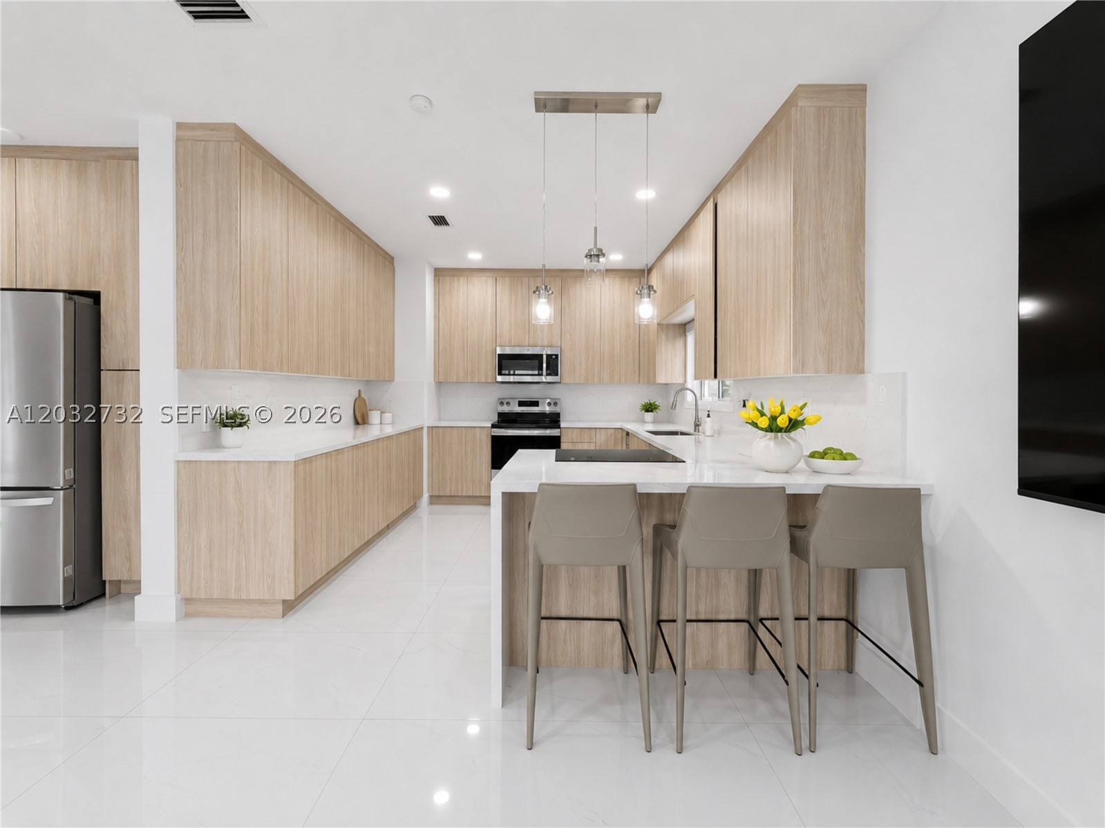 EFM ESTATES SECTIONS TWO - Residential