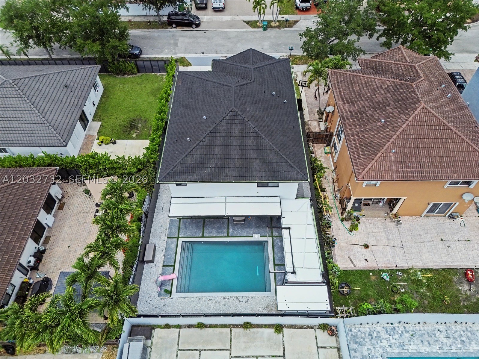 EFM ESTATES SECTIONS TWO - Residential