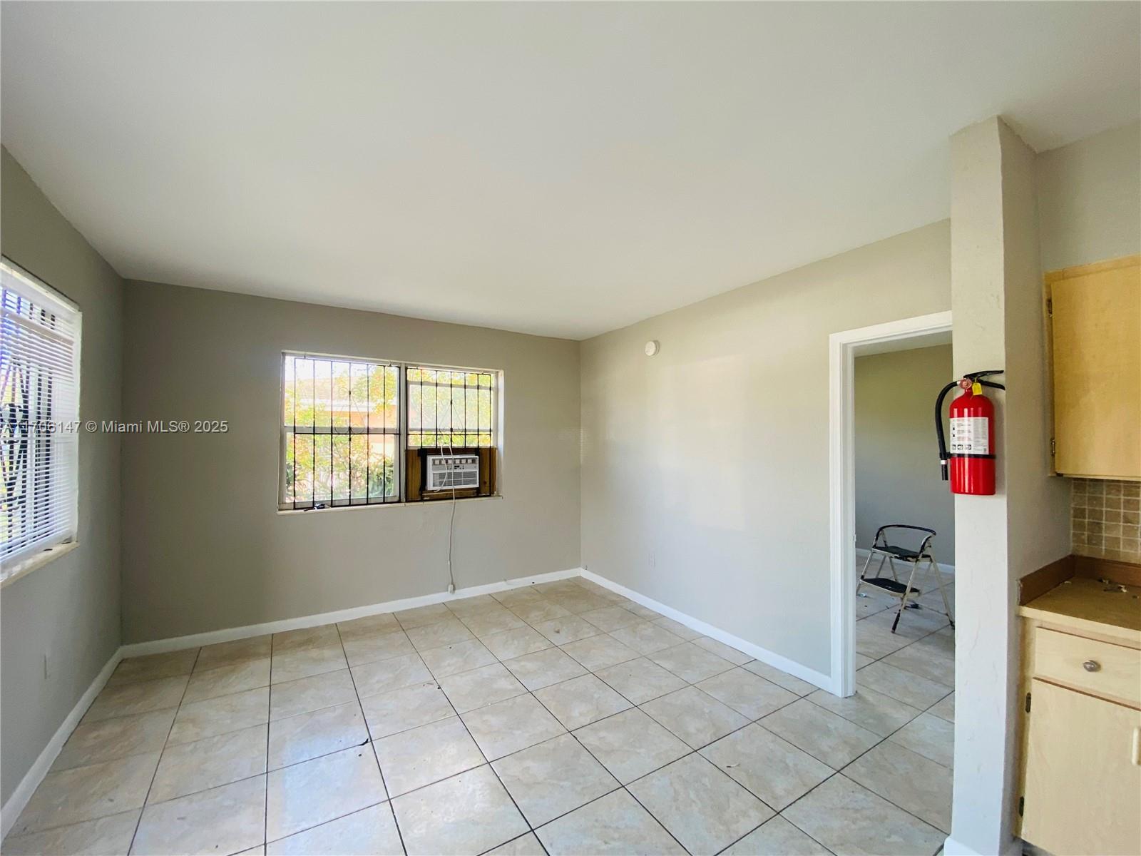 WEST BISCAYNE - Residential Lease