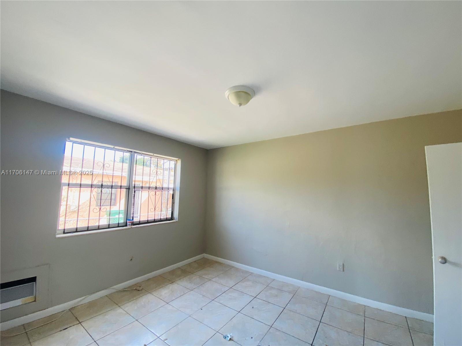 WEST BISCAYNE - Residential Lease