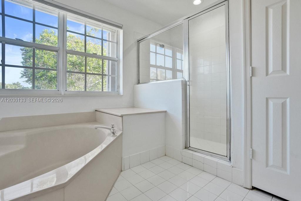 PEMBROKE ISLES 1 - Residential Lease