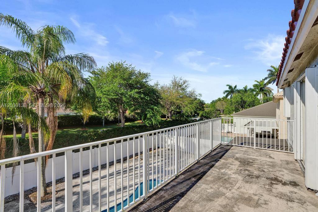 PEMBROKE ISLES 1 - Residential Lease