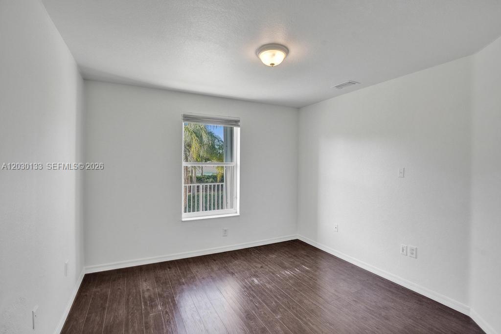 PEMBROKE ISLES 1 - Residential Lease