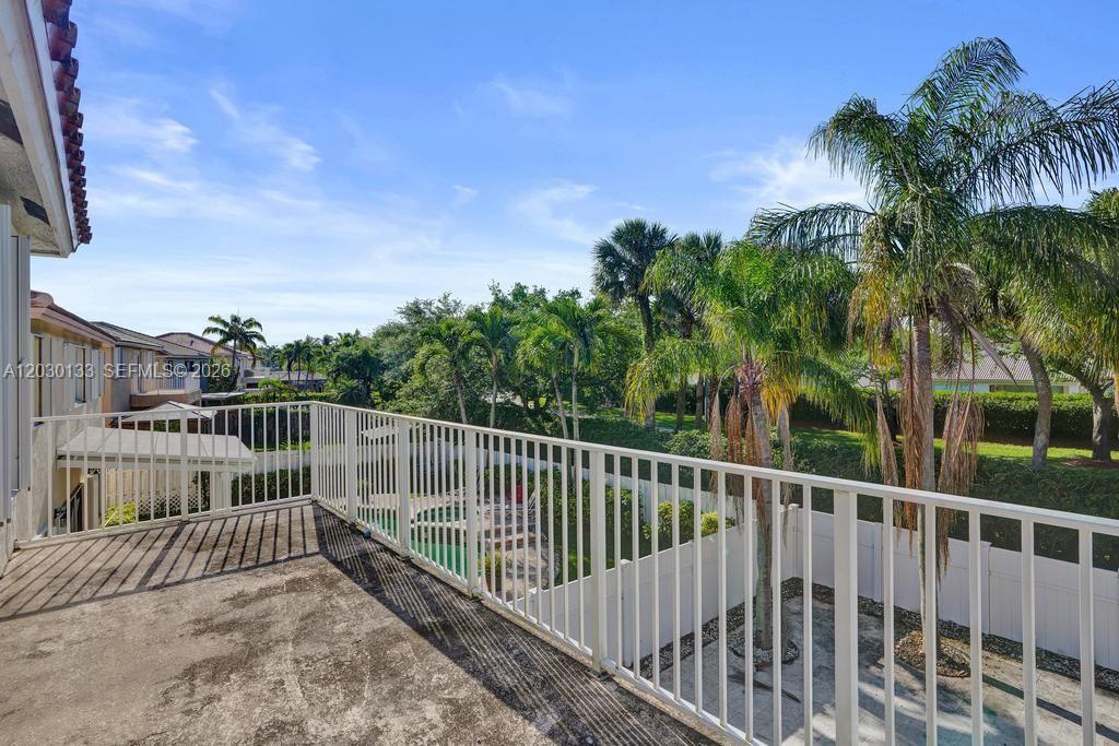PEMBROKE ISLES 1 - Residential Lease