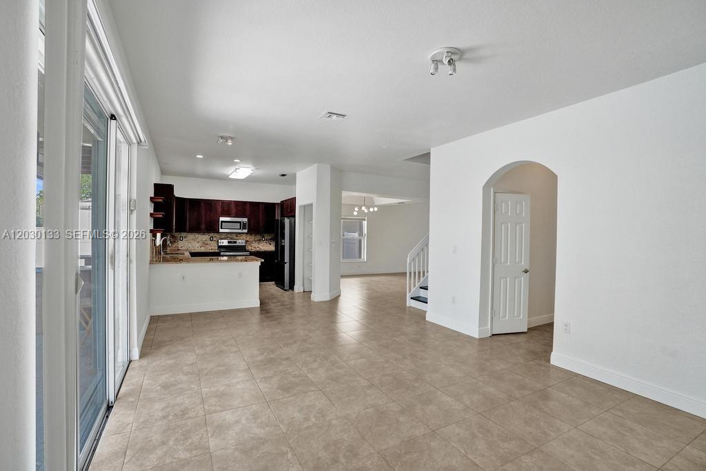 PEMBROKE ISLES 1 - Residential Lease