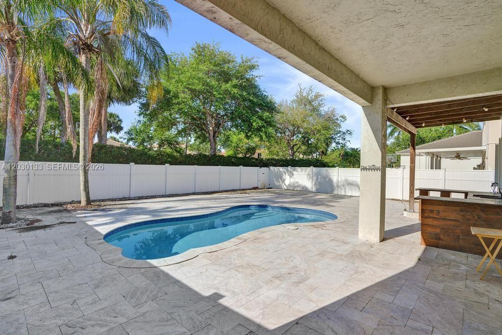 PEMBROKE ISLES 1 - Residential Lease