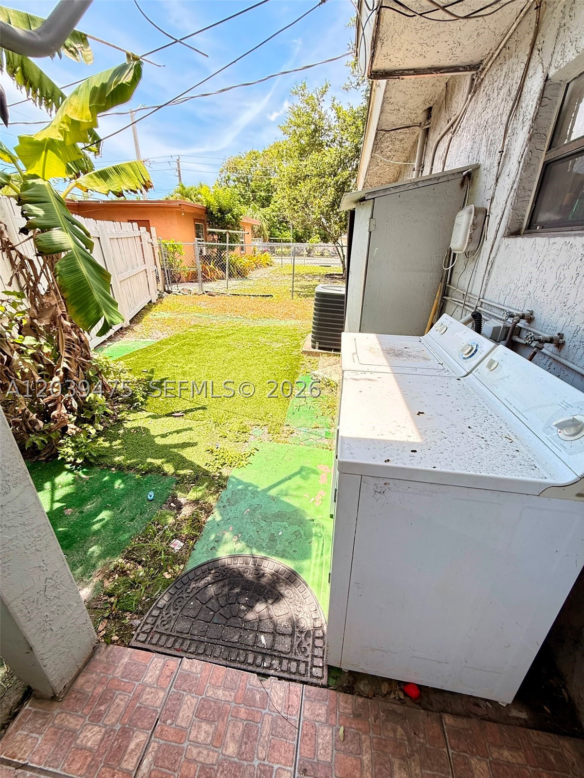 BROWARD PARK - Residential Lease
