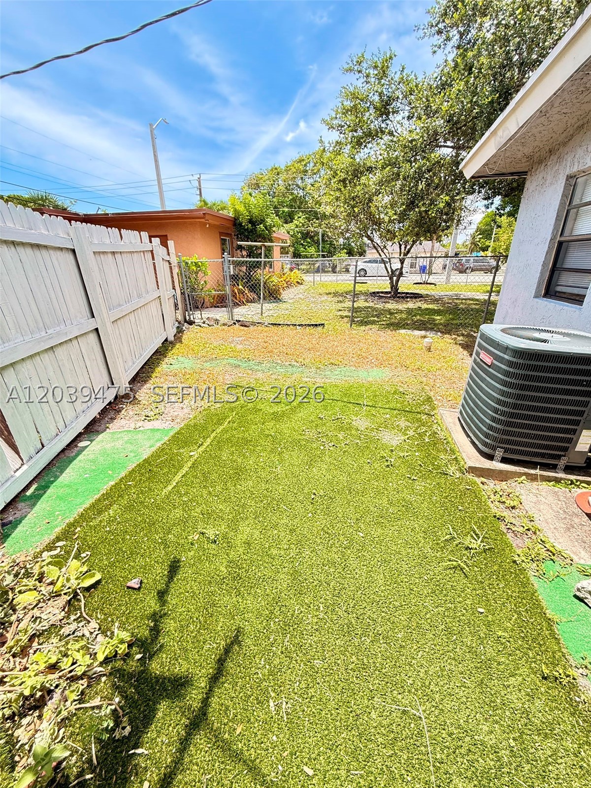 BROWARD PARK - Residential Lease