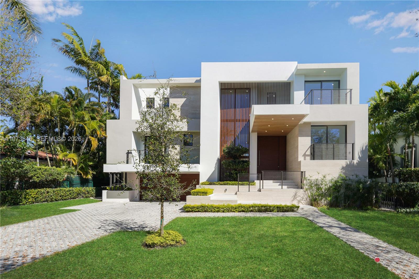 TROPICAL ISLE HOMES SUB 4 - Residential
