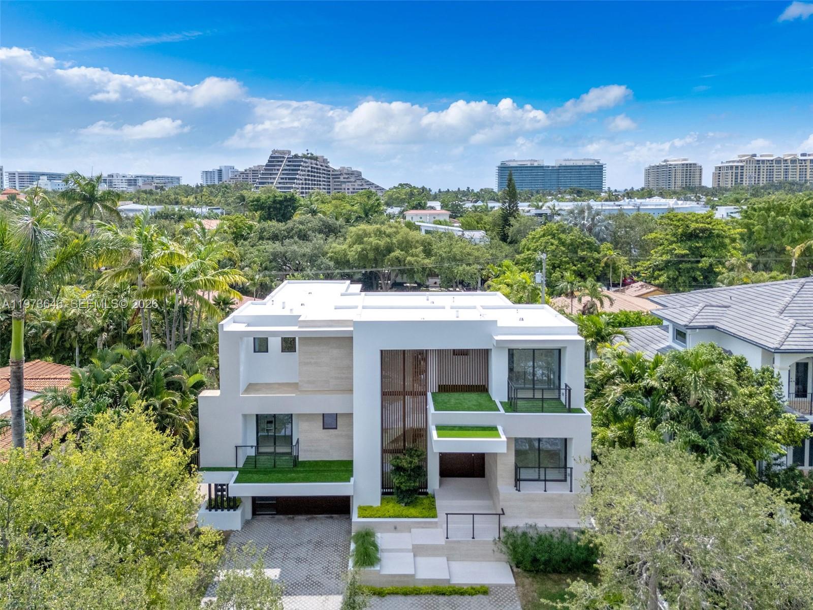 TROPICAL ISLE HOMES SUB 4 - Residential