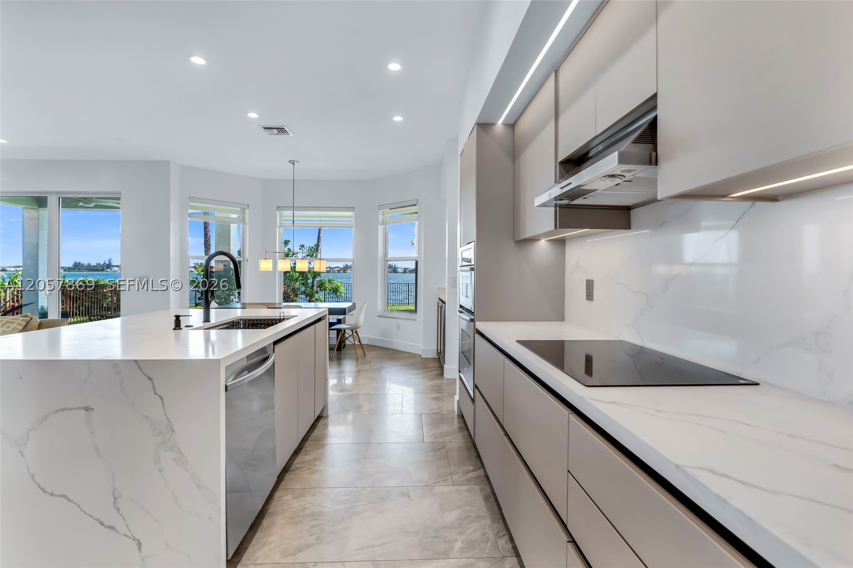 SUNSET FALLS PLAT 1 - Residential