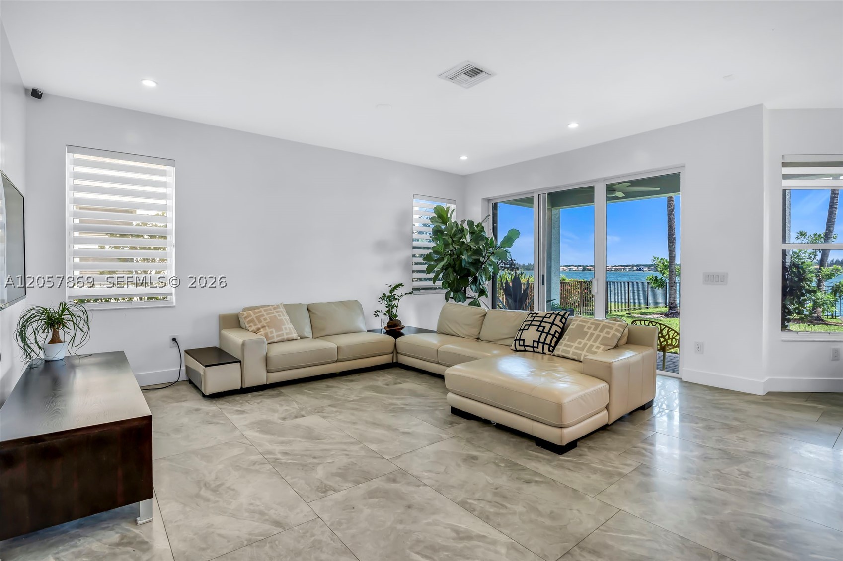 SUNSET FALLS PLAT 1 - Residential