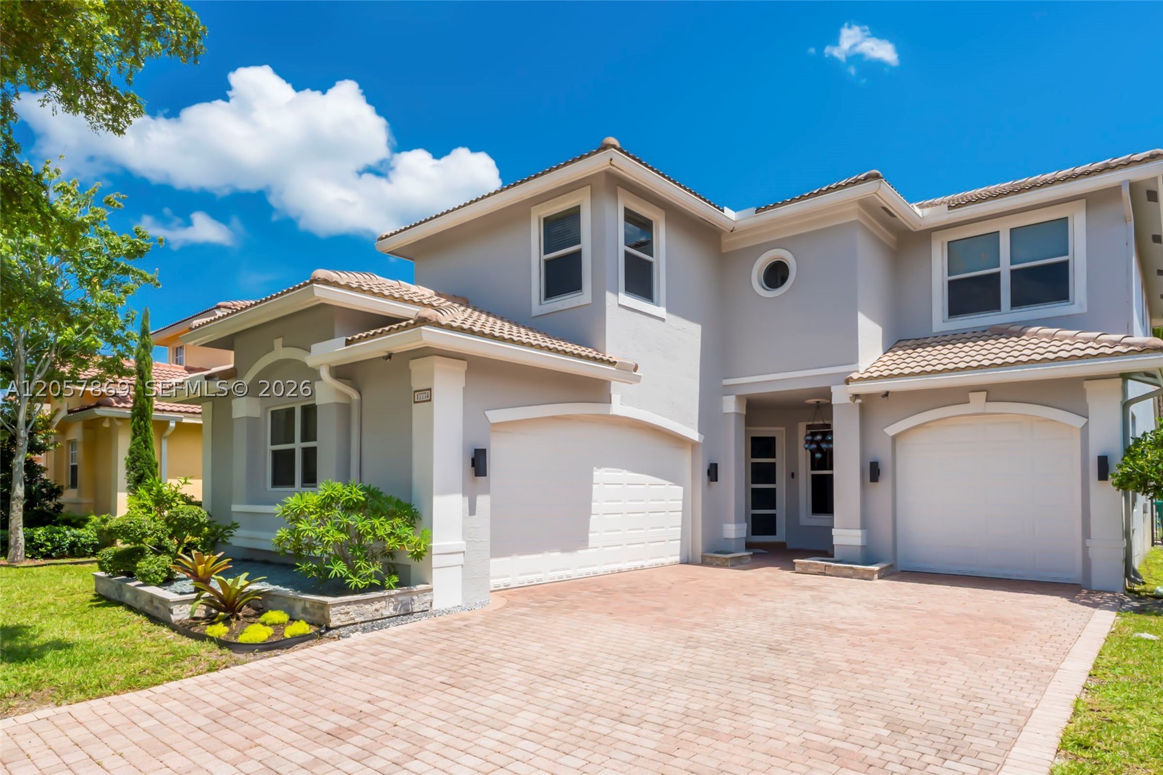 SUNSET FALLS PLAT 1 - Residential