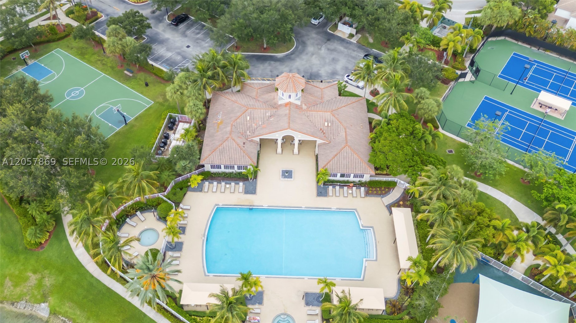 SUNSET FALLS PLAT 1 - Residential