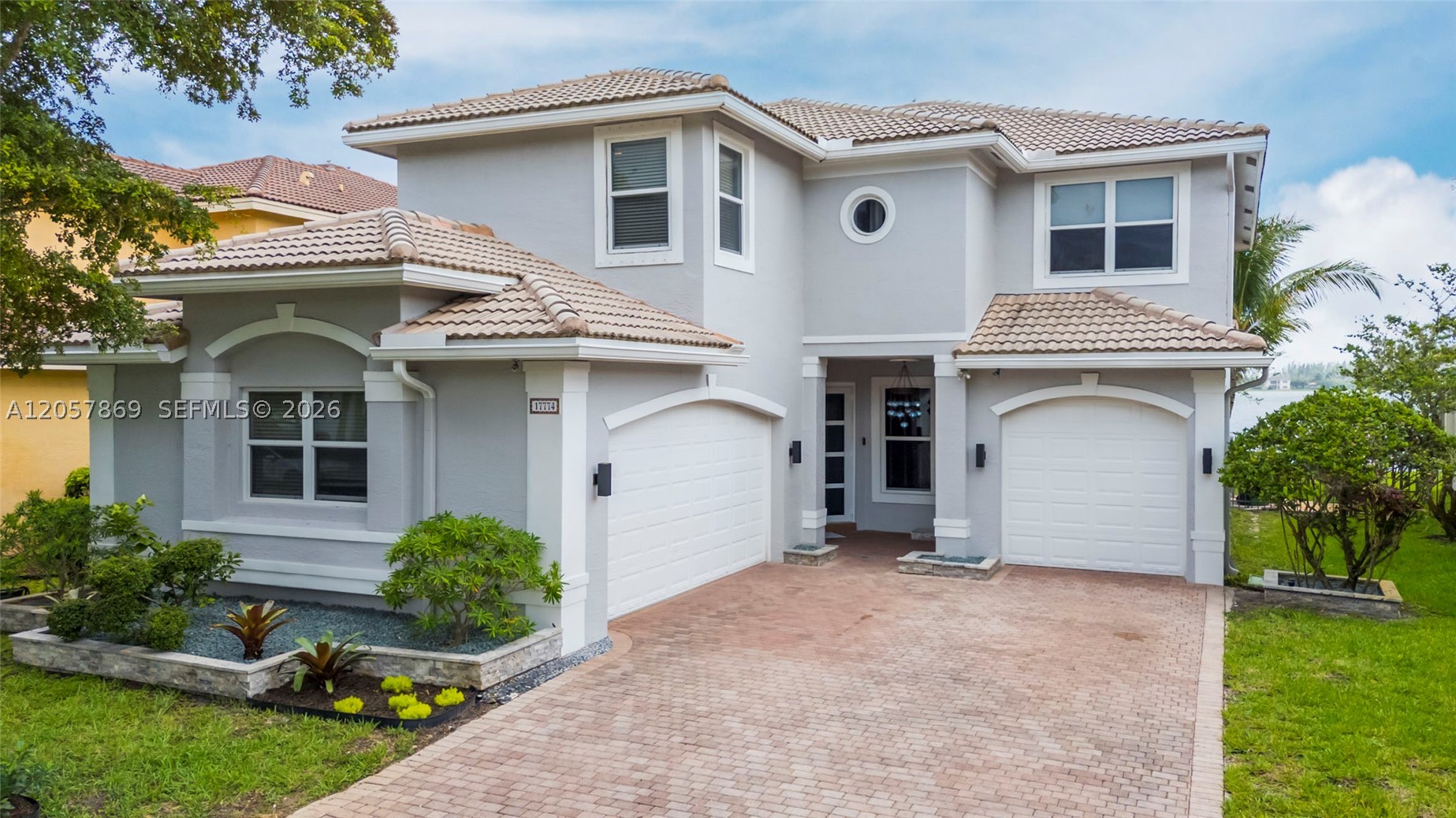 SUNSET FALLS PLAT 1 - Residential