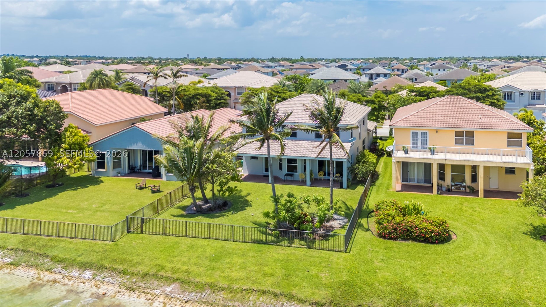 SUNSET FALLS PLAT 1 - Residential