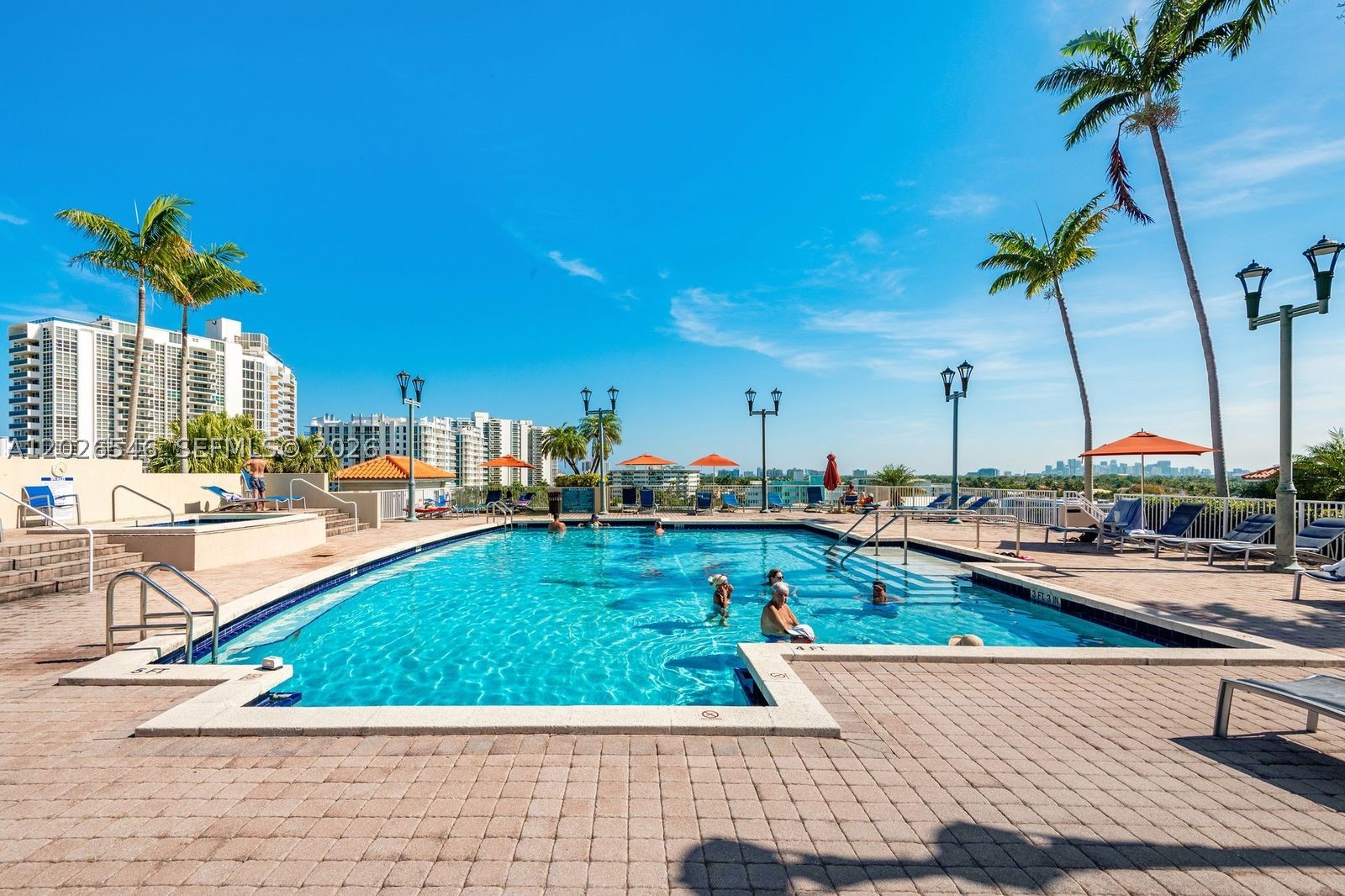 TIDES AT BRIDGESIDE SQUAR - Residential