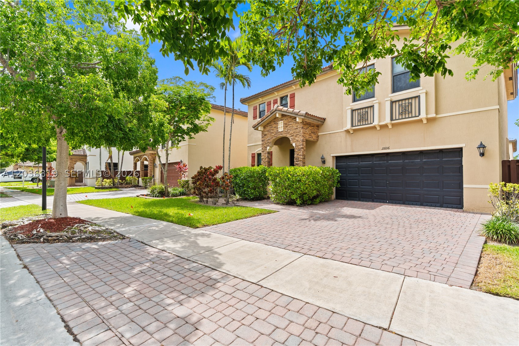 SILVER PALM EAST SEC TWO - Residential